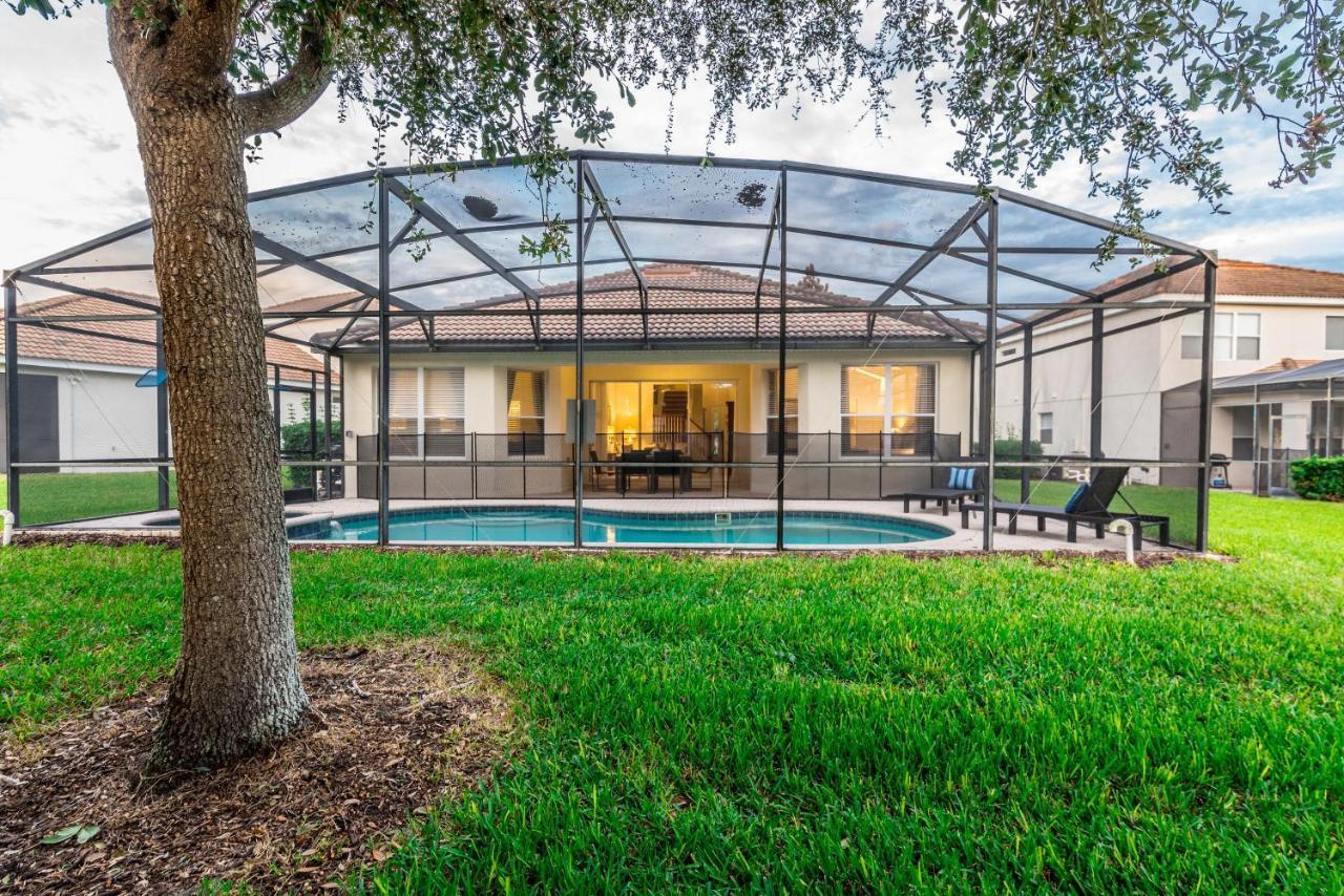 Spacious Wprivate Poolspa & Free Waterpark *