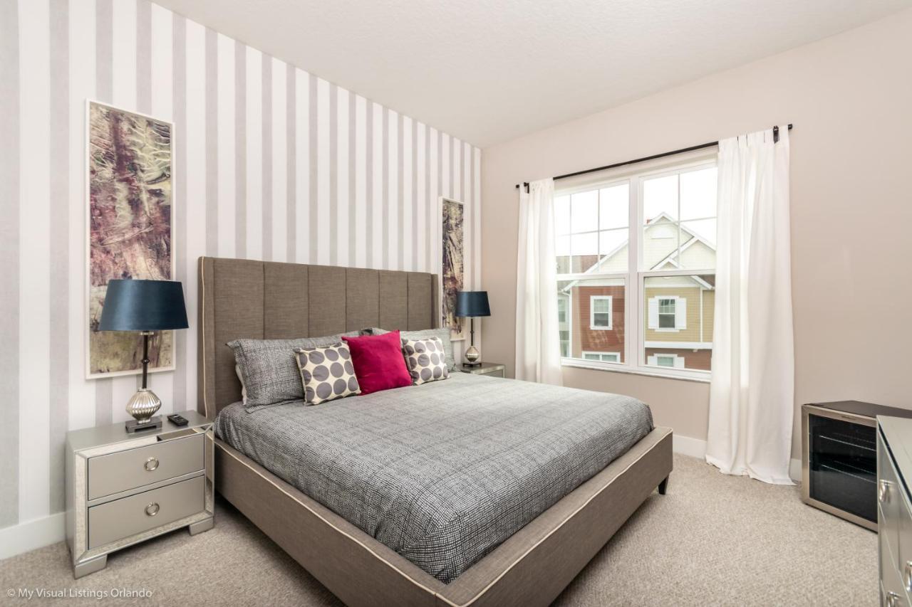 7572 Sunny Dreams Lane *