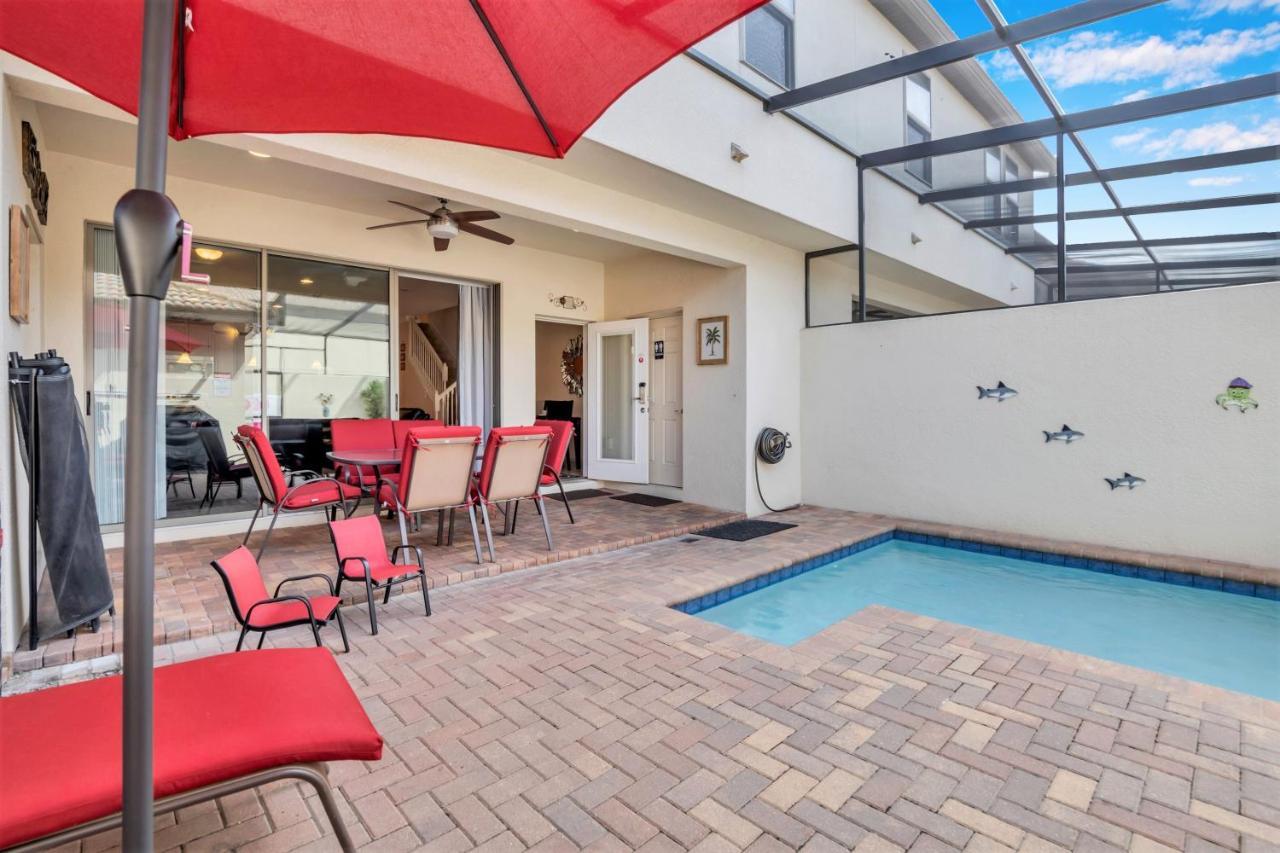 5-bedroom With Private Pool -15 Mins From Disney- Holiday home *