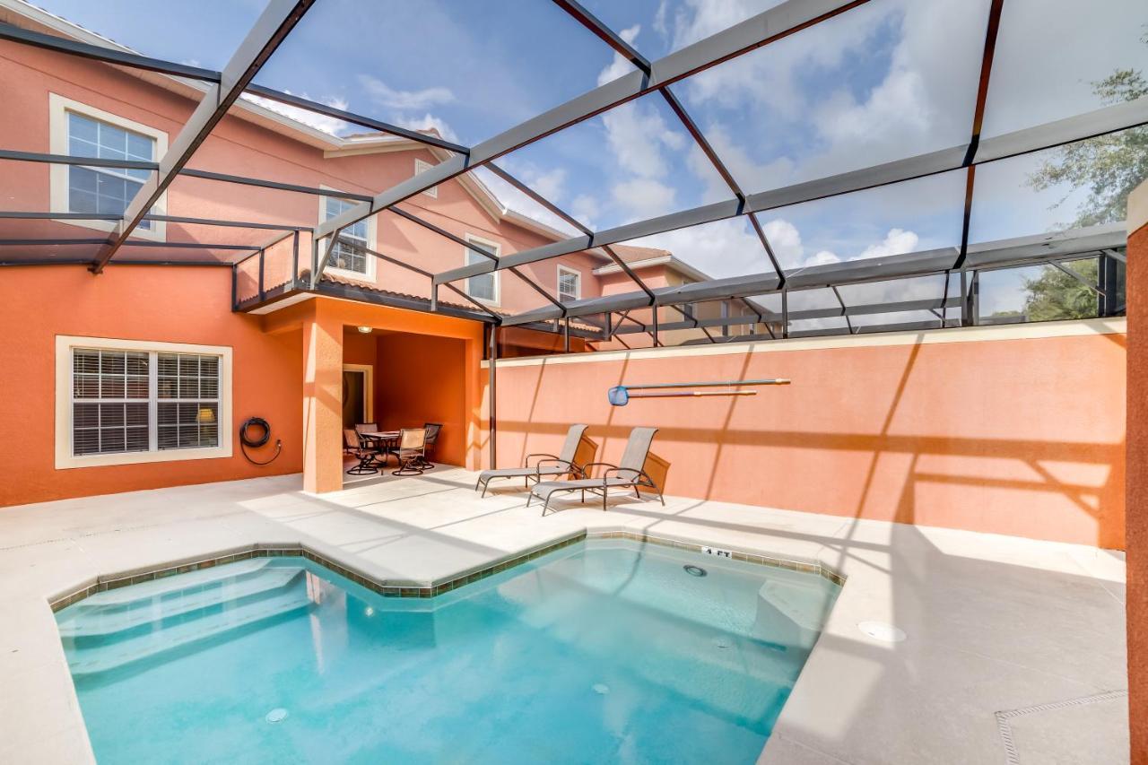 Holiday home Private Pool Themed Theater Near Orlando