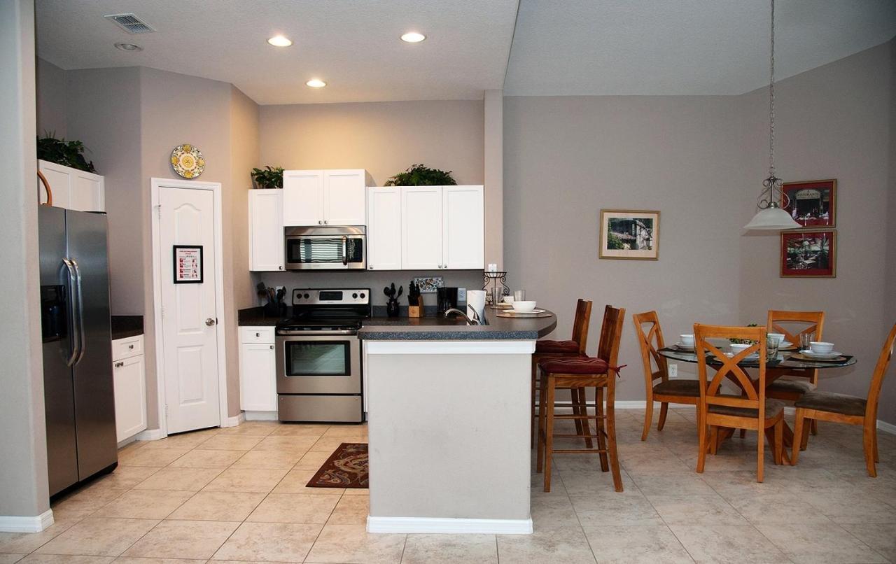 Four-bedroom Pool Kissimmee * Orlando