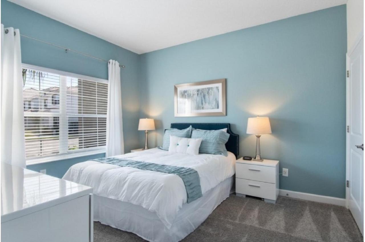 Four-bedroom Townhome Kissimmee *