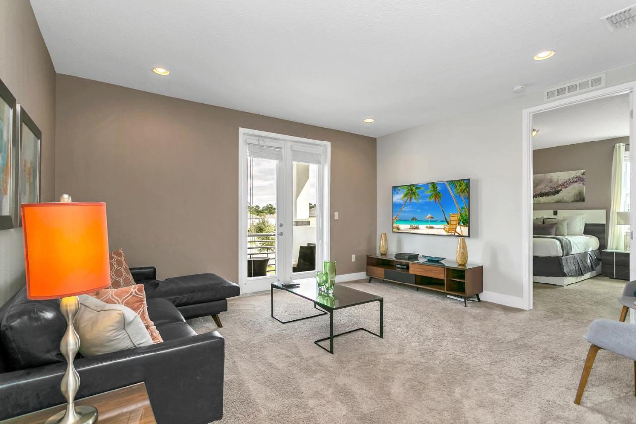Encore 6 Bedroom Vacation With Pool