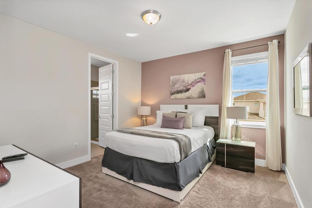 Encore 6 Bedroom Vacation With Pool Orlando