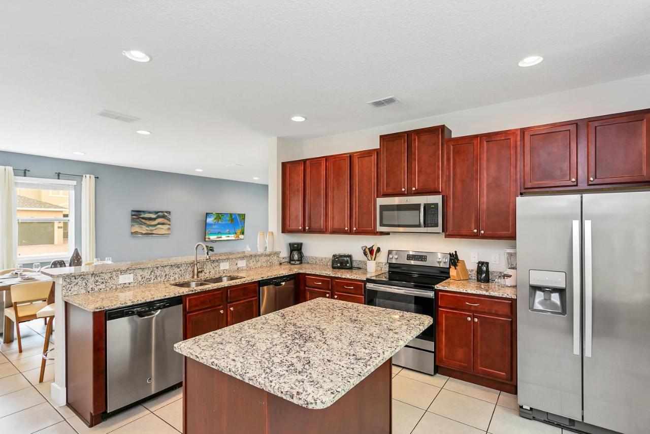 Encore 6 Bedroom Vacation With Pool Orlando