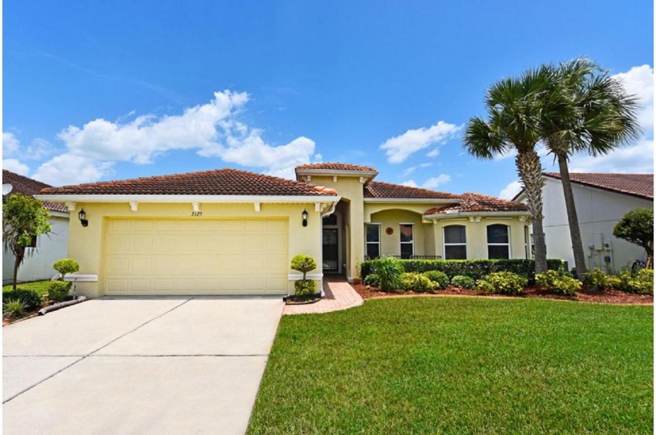 Four-bedroom Pool Kissimmee *