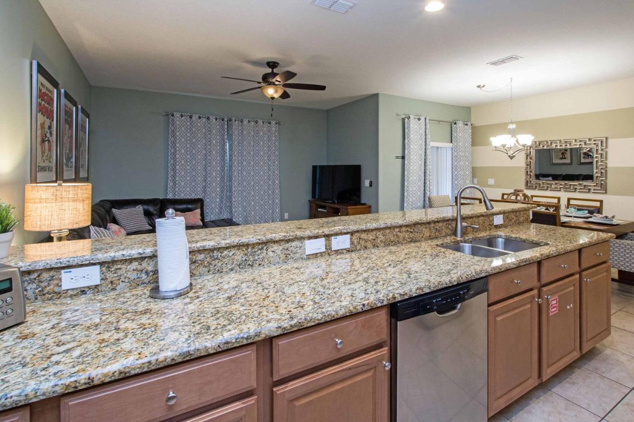 Holiday home Paradise Palms- 4 Bed Townhome W/splashpool-3250pp Orlando