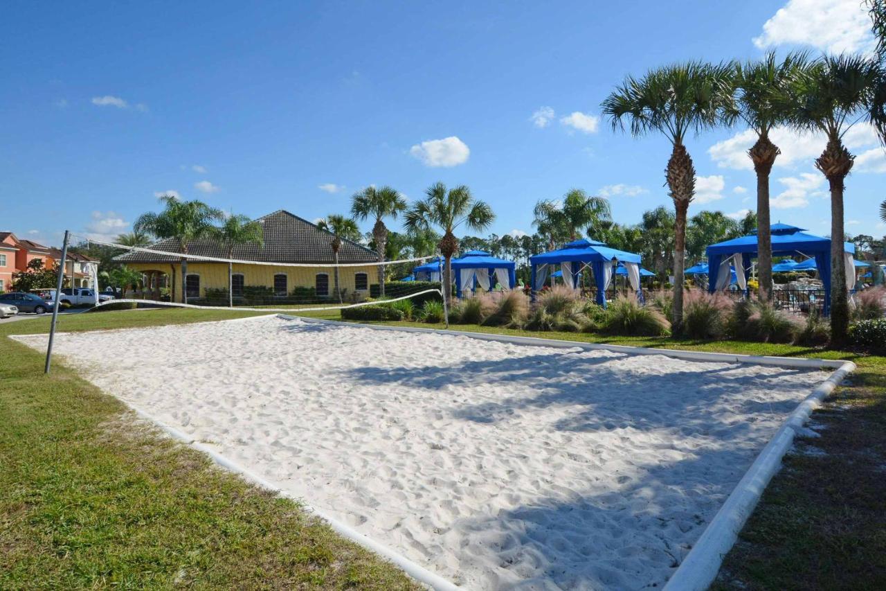 Holiday home Paradise Palms- 4 Bed Townhome W/splashpool-3250pp *