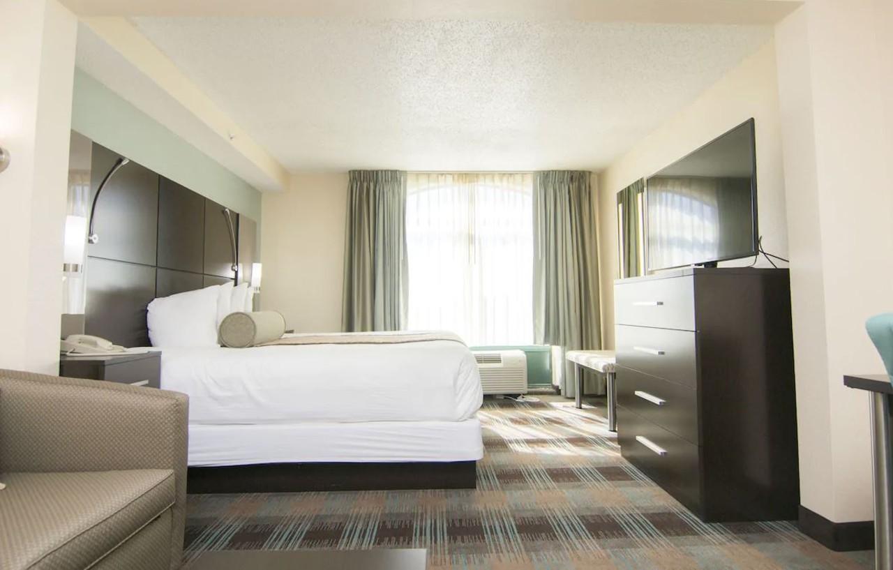 Wingate By Wyndham - International Airport- Free Hot Breakfast Hotel Orlando