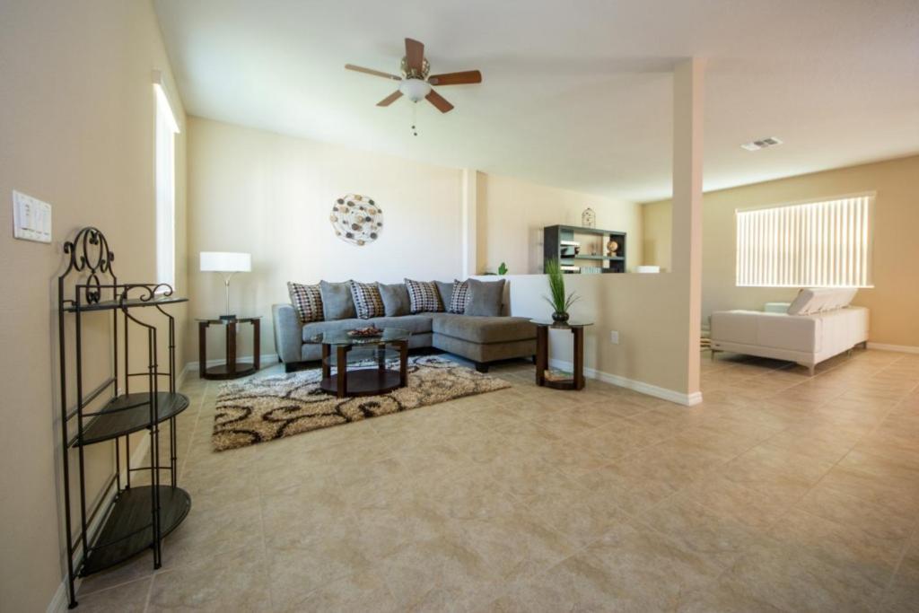Appointed 4bd Pool Hm Crystal Cove Resort-4748bds Holiday home
