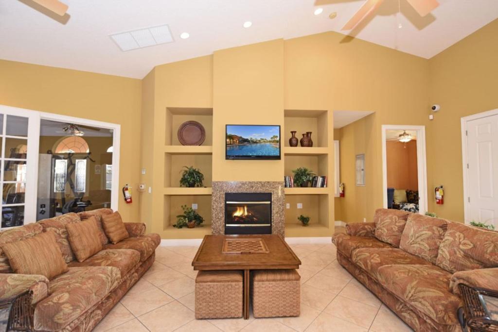 Holiday home Appointed 4bd Pool Hm Crystal Cove Resort-4748bds *