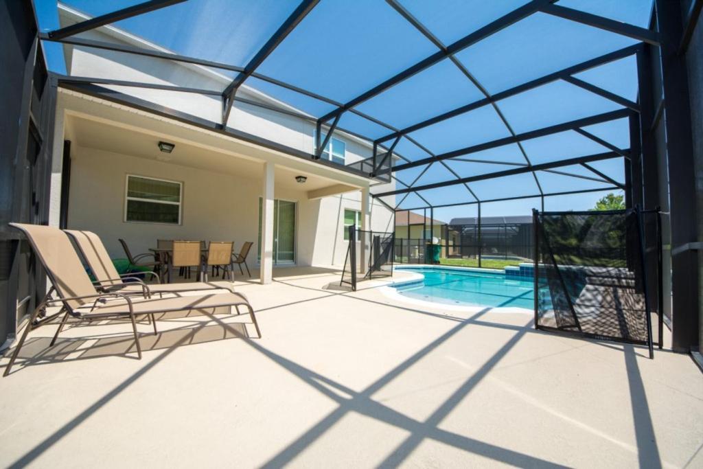 Holiday home Appointed 4bd Pool Hm Crystal Cove Resort-4748bds *
