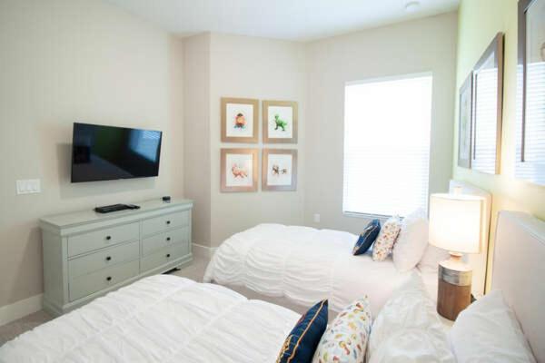 New 4 Bedroom 4 Ba Ground Zero To Theme Parks *