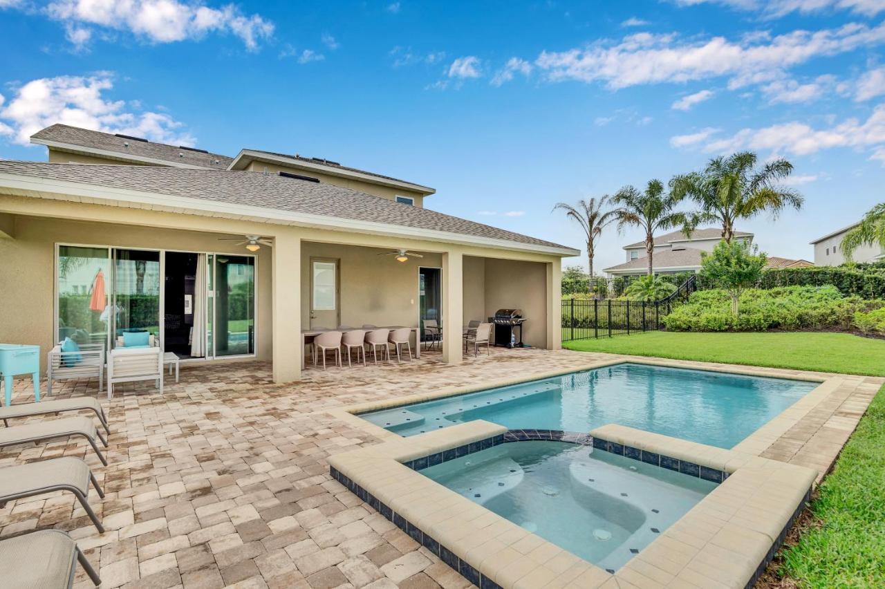 8 Bedroom Vacation With Pool * Orlando