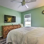 Apopka Single-Story Home With Private Lanai And Pool!