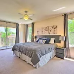 Vibrant Resort Townhome With Patio, 3 Mi To Disney!
