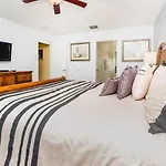 Stunning 6 Bedroom Pool Home In Windsor Hills Resort