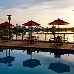 Plaza Suites On International Drive Near Universal Epic