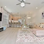 New Modern & Spacious Townhouse Near Disney - 4Br And 3Fb