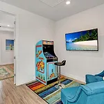 Large Margaritaville Villa W Private Pool View