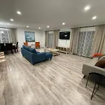 7326 Lake View Bungallow-5 Minutes Universal