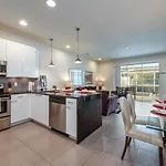 Amazing Home With Private Pool Near Disney