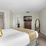 Modern Cozy 2Br Condo Near Disney