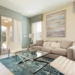 Stunning 5 Bdrm Oasis With Upscale Private Pool At Encore