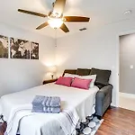 Luxe Orlando Home With Grill And Fenced Yard!