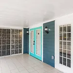 Casa Azul Haven 4 Beds, Fast Wi-Fi & Pets Ok!