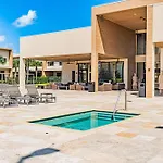Private Hot Tub Bbq Grill At Magic Village Views