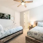 Dashing 6 Bdrm Villa With Games Room At Encore