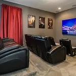 Spacious 5 Bdrm Villa With Playground In Encore
