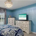 Newly Renovated 3Br House Near By Disney & Universal