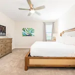 Vibrant Home With Pool Table & Amenities Near Disney By Rentyl - 7707G