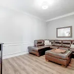 New! Luxurious Vista Cay Lakeview Fantasy Near All Theme Parks And Walk To The Convention Center
