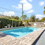 Orlando Airport Vacation Home Pet Friendly