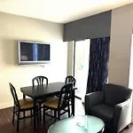 2301-2-Cd-Enclave Skyline Condo Near Universal