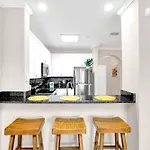 2Br Condo With Pool & Hot Tub - Near Disney