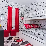 Amazing Townhome With Summer Kitchen Su2668