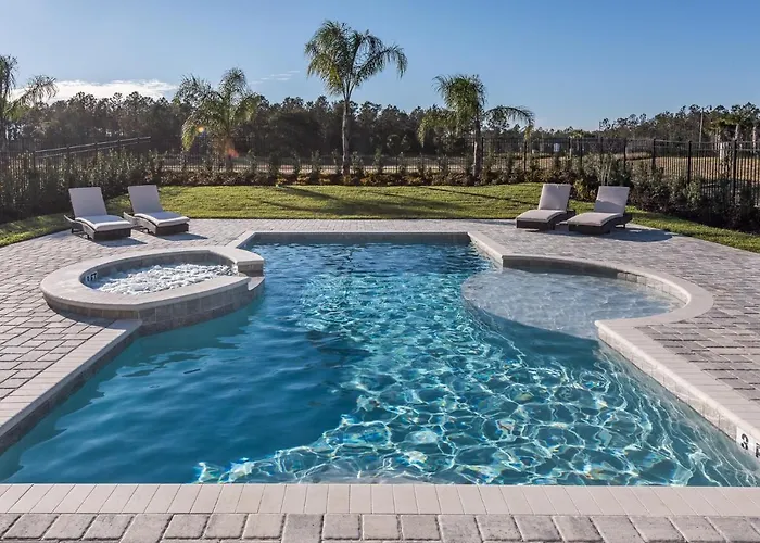Encore Resort 5 Bedroom Vacation Home With Pool