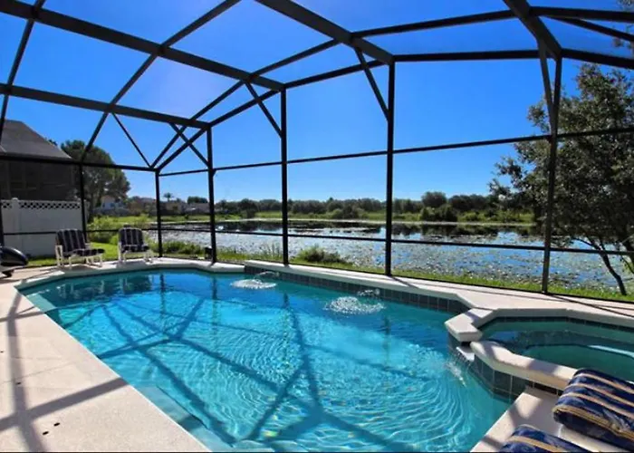 Lakeside Paradise