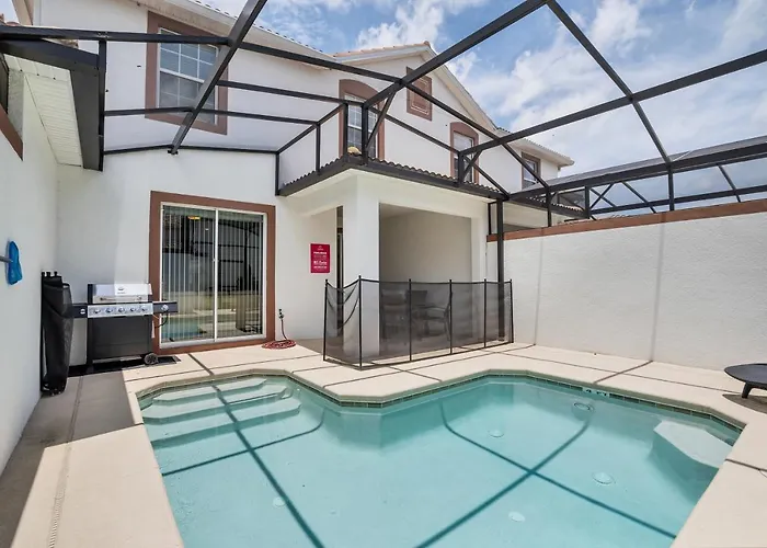 Lovely Home W Private Pool & Free Water Park