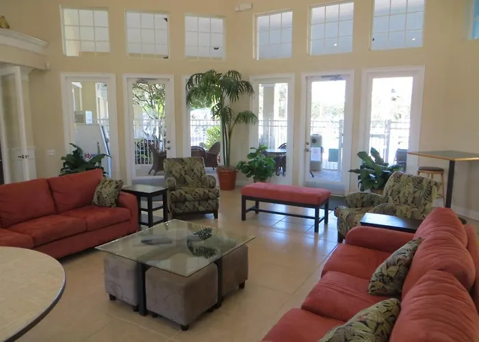 5 Bedroom Pool Home In Windsor Palms Gated Resort