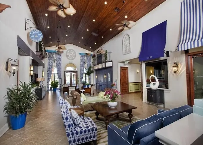Gorgeous 5 Bed 4 Bath Townhome With Splash Pool In Paradise Palms
