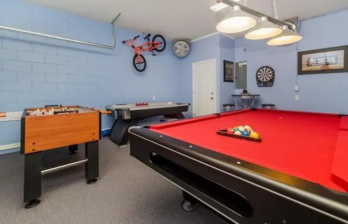 Stunning 6 Bedroom Pool Home In Windsor Hills Resort