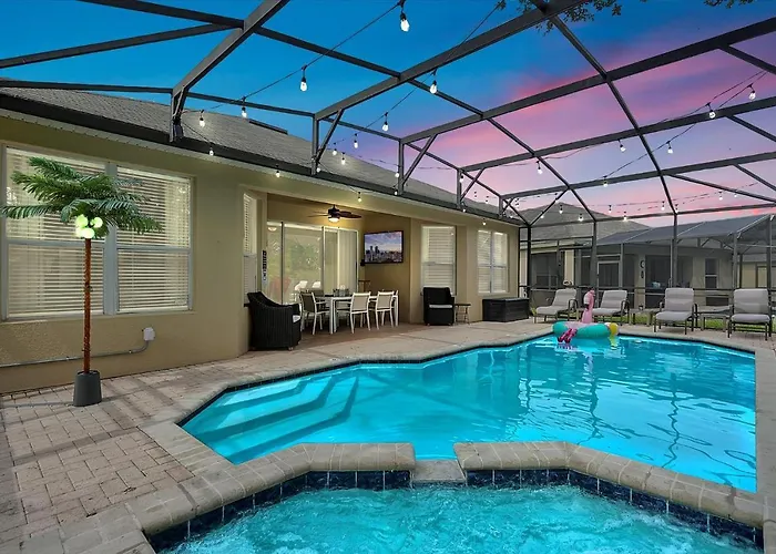 Windsor Hills Luxurious Villa 3 Miles To Disney!