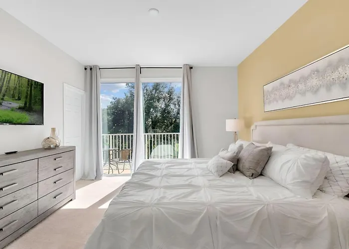 3 Bedrooms Pool Home With Clubhouse Amenities Retreat
