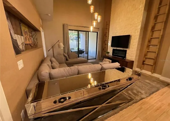 Luxurious Townhouse All Suite At Magic Village