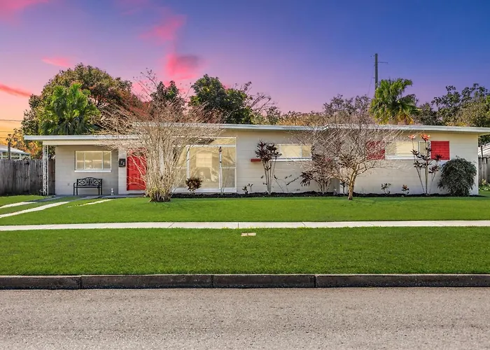 Orlando Airport Vacation Home Pet Friendly